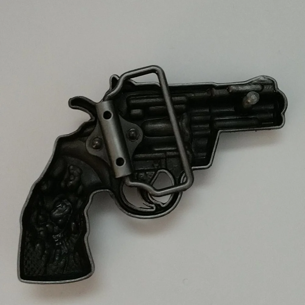 Cast Metal Belt Buckle Revolver with Skull Streetwear Gothic - Picture 6 of 11